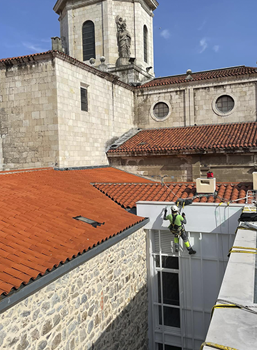 Proyecto de trabajos verticales nº 12 - DS Verticales Cantabria